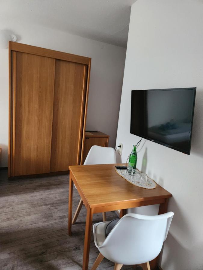 Mainstern Hotel Schonungen Bagian luar foto